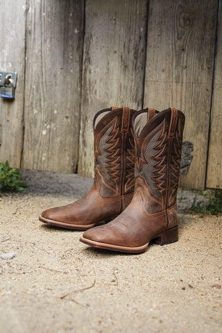ARIAT WESTERN BOOTS