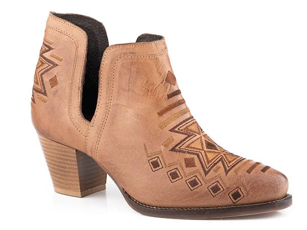 Roper Rowdy Aztec Womens Shorty Boot - Tan Burnished