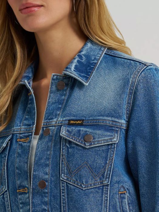 Wrangler Classic Denim Womens Jacket - Light Wash [sz:s]