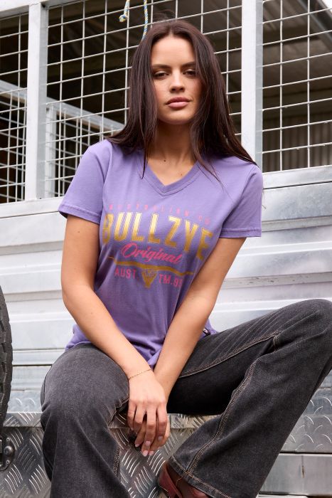 Bullzye Womens Annie V-neck Ss Tee [sz:8]