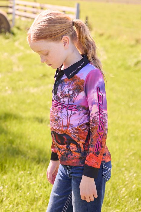 Bullzye Girls Grazing Horse Ls Tee [sz:4]