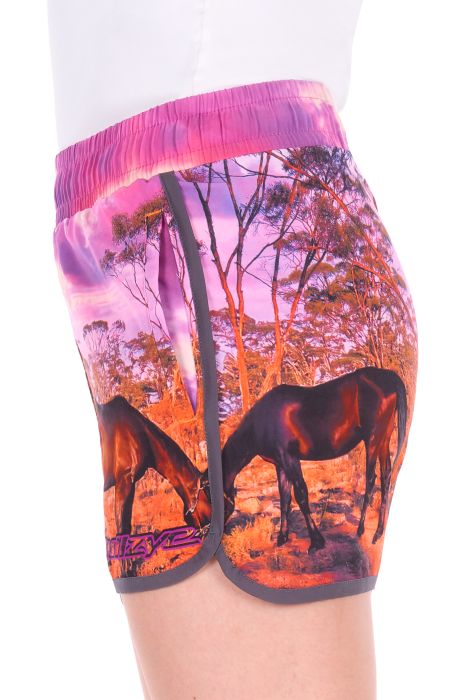 Bullzye Womens Grazing Horse Short [sz:8]