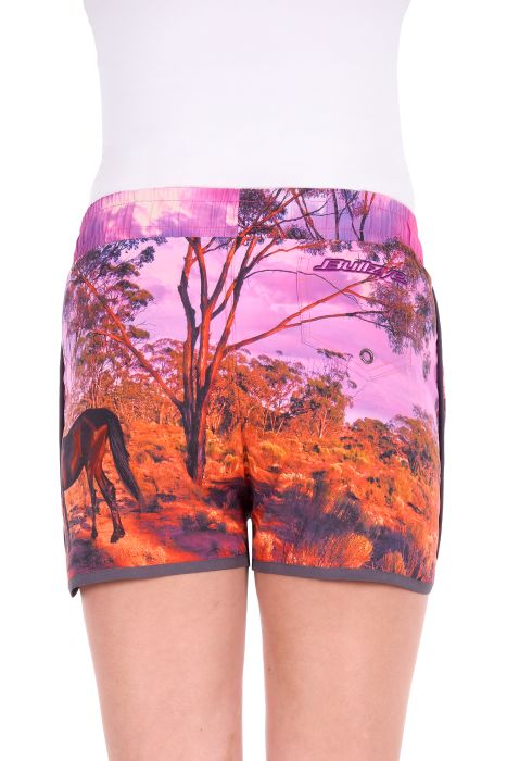 Bullzye Womens Grazing Horse Short [sz:8]