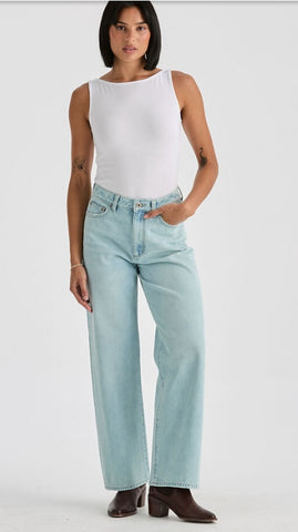 LEE LWM HIGH RISE WIDE LEG WOMENS JEANS - SOFT BLUE [SZ:6]